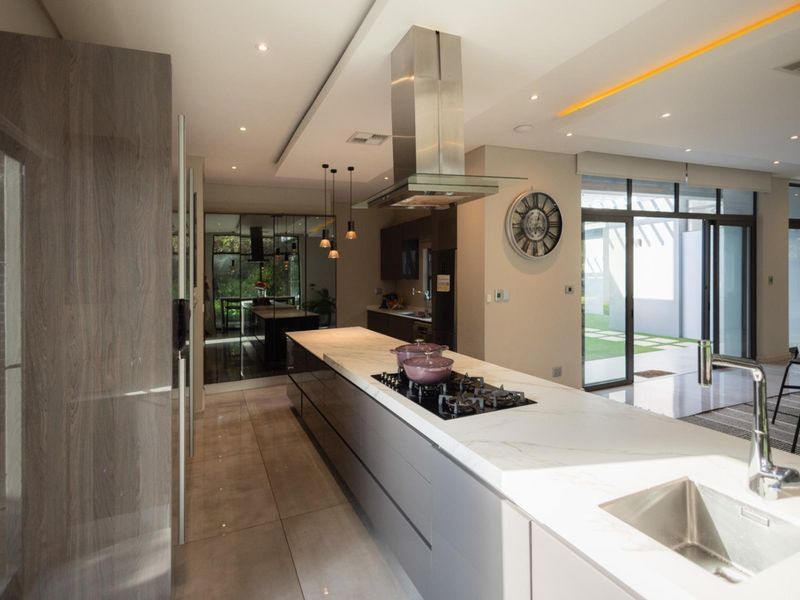 Architectural Family Home with Privacy, Automation and Style - Photo 8