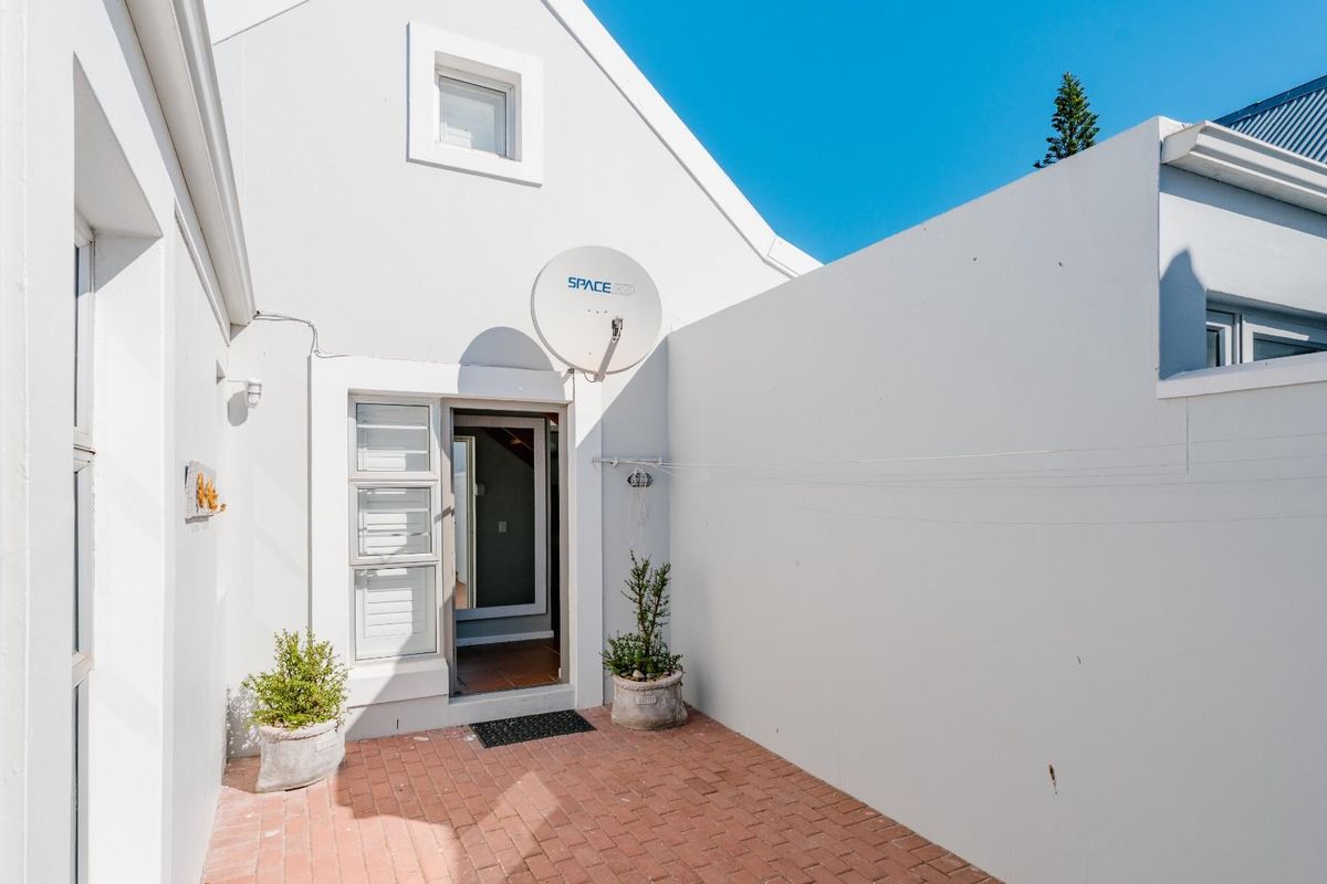 Extremely Rare Beachfront Opportunity in Schaapenzicht - Photo 5