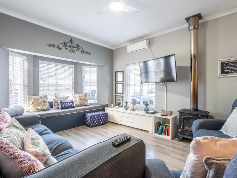 House Under Offer in Greenways Golf Estate Strand - Photo 7