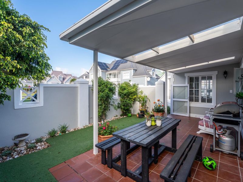 House Under Offer in Greenways Golf Estate Strand - Photo 6
