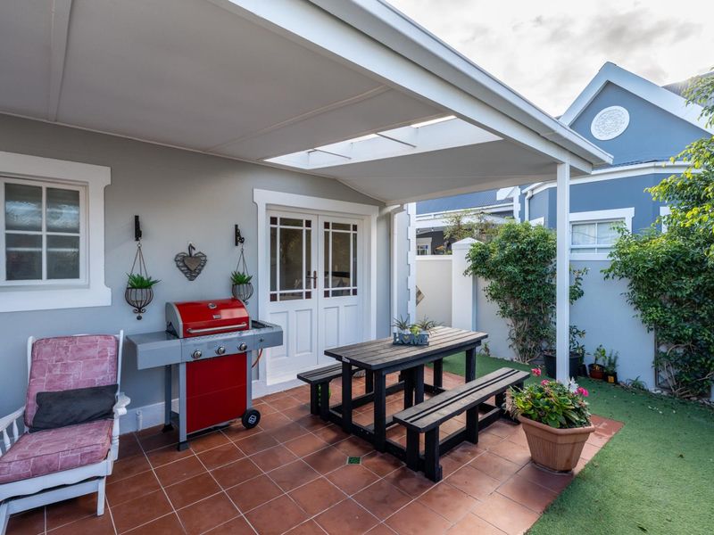 House Under Offer in Greenways Golf Estate Strand - Photo 4