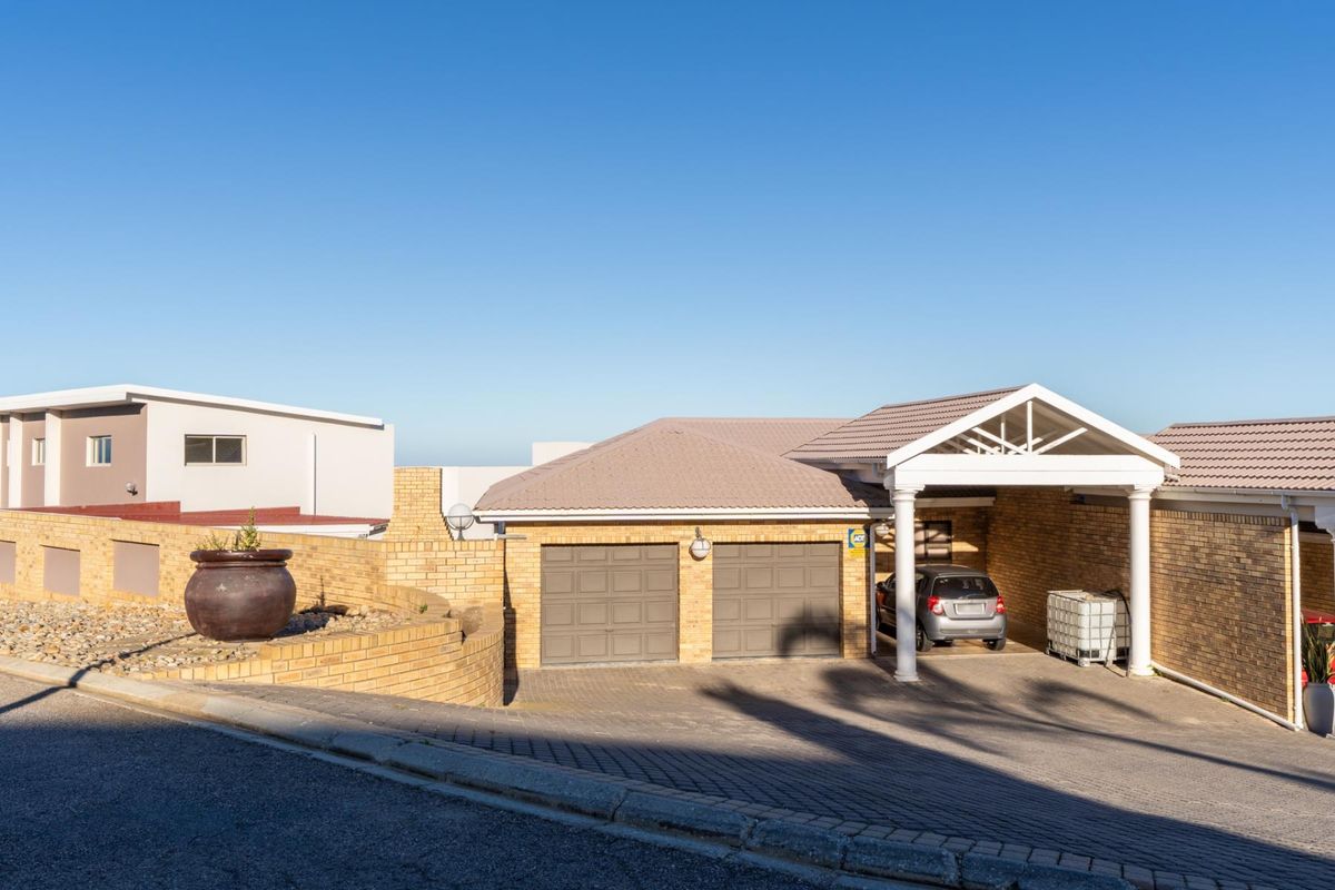 Modern Double Volume Duette with Sea Views in Seemeeupark - Photo 4