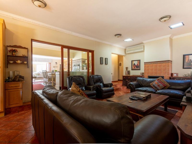 House For Sale in Jordaan Park, Heidelberg, Gauteng - Photo 9