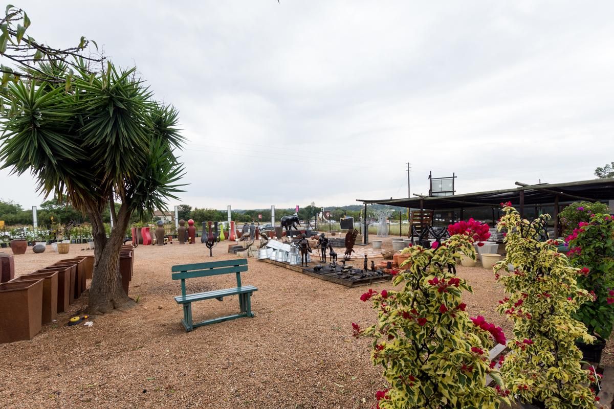 IDEALLY LOCATED 25,000m COMMERCIAL LAND ON MAIN ROAD KYALAMI - Photo 4