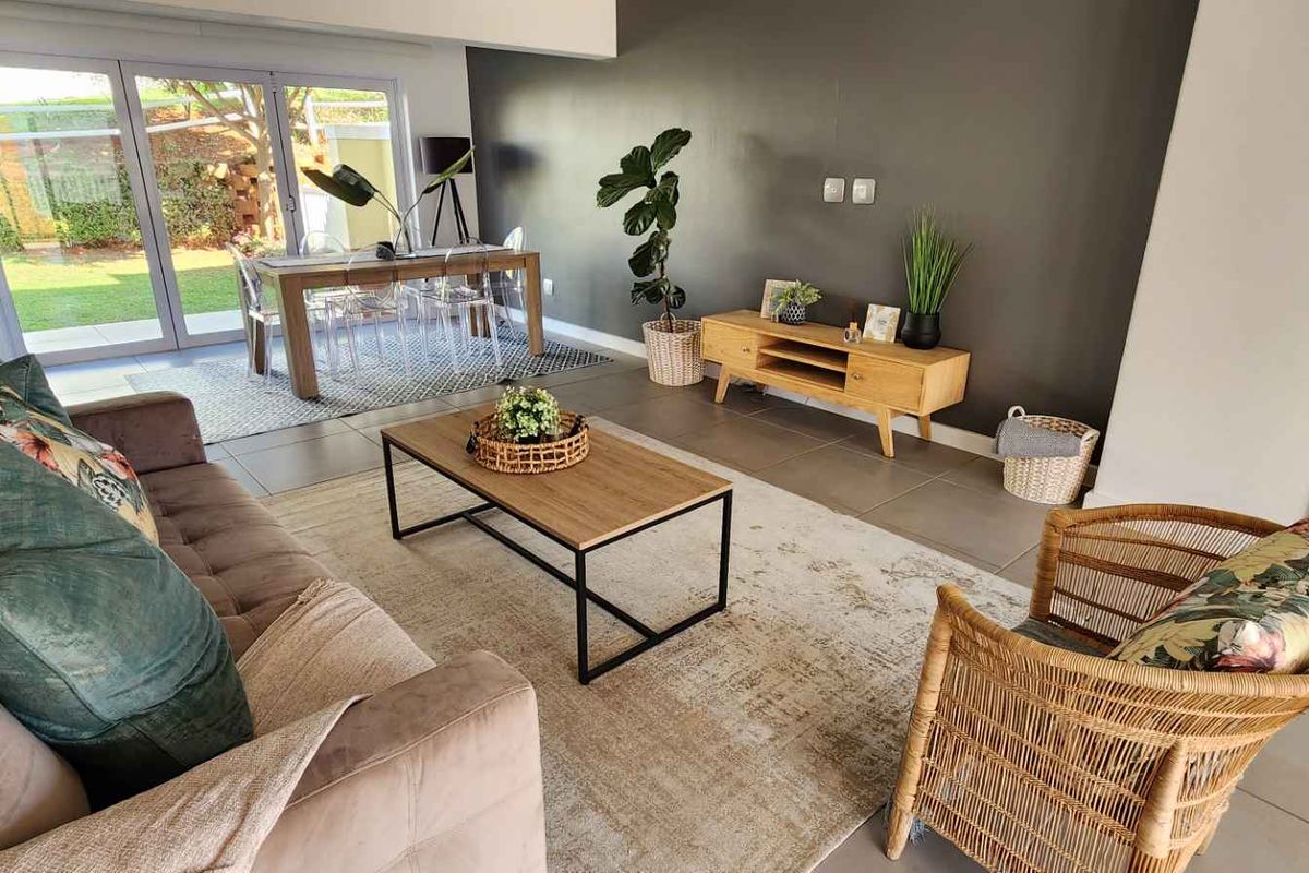 Townhouse For Sale in Kindlewood Estate, Mount Edgecombe, KwaZulu Natal - no transfer duty - Photo 4