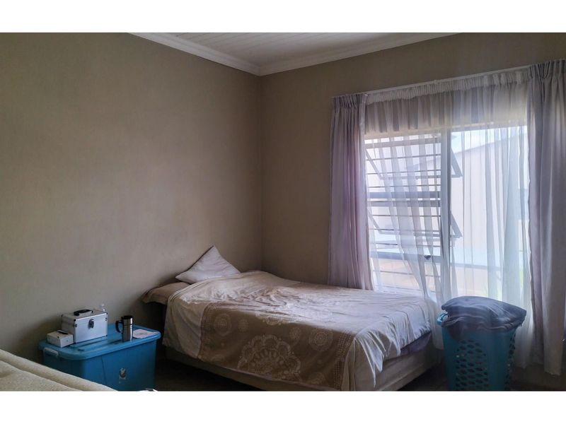 Apartment For Sale in Monte Vista, Hartbeespoort, North West - Photo 10