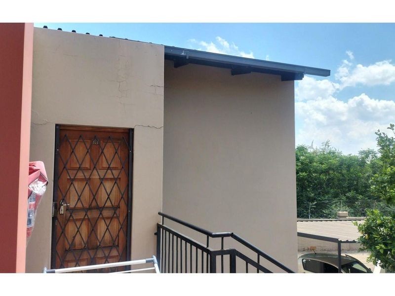 Apartment For Sale in Monte Vista, Hartbeespoort, North West - Photo 2