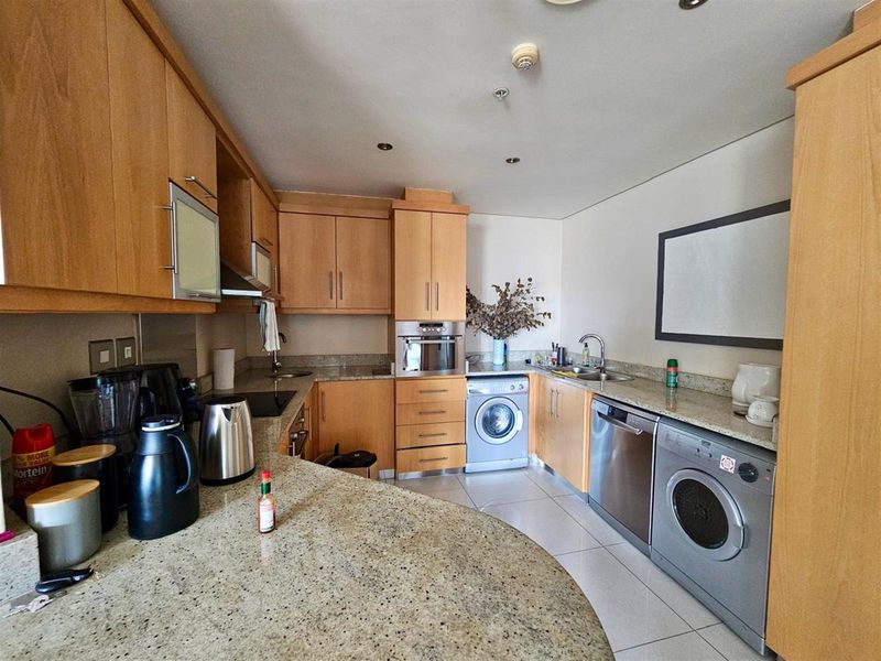 Exquisite Semi-Furnished 2-Bedroom Apartment for Rent at The Pearls, Umhlanga - Photo 4