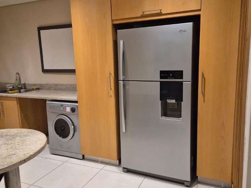 Exquisite Semi-Furnished 2-Bedroom Apartment for Rent at The Pearls, Umhlanga - Photo 5