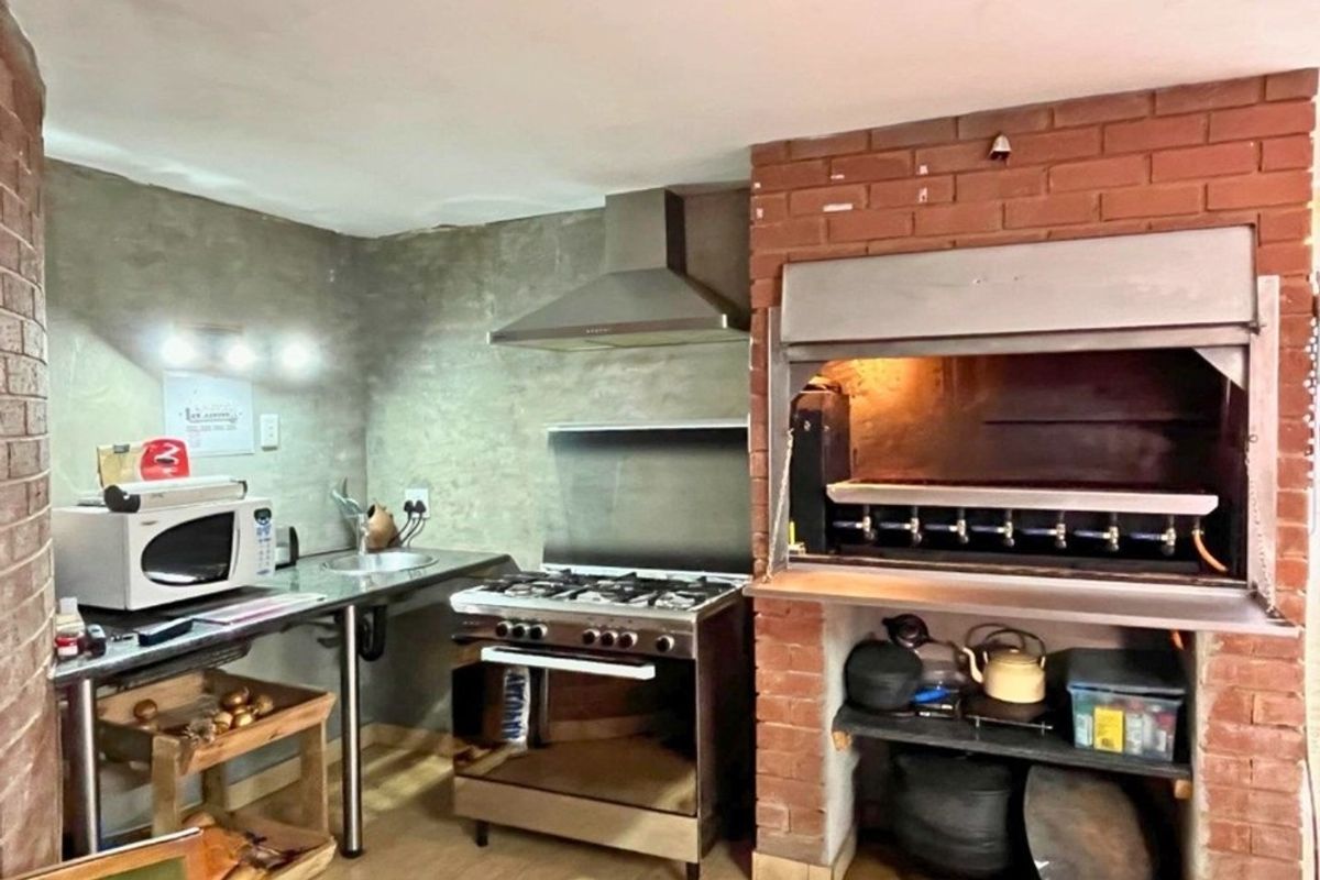 Unique Castle like Double-Story Home For Sale in Minnebron - Photo 3