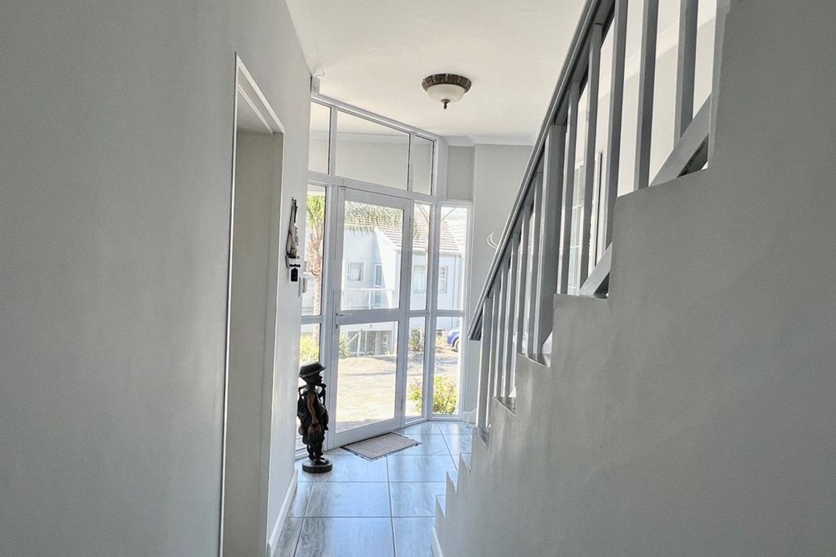 Apartment For Sale in Aston Bay, Jeffreys Bay - Photo 4