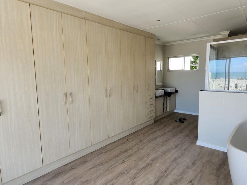 Townhouse For Sale in La Lucia, Umhlanga, KwaZulu Natal - Photo 5