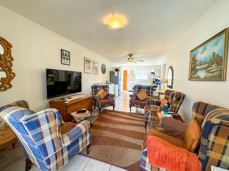 Centrally Located Value for Money Apartment For Sale in Hartenbos - Photo 8