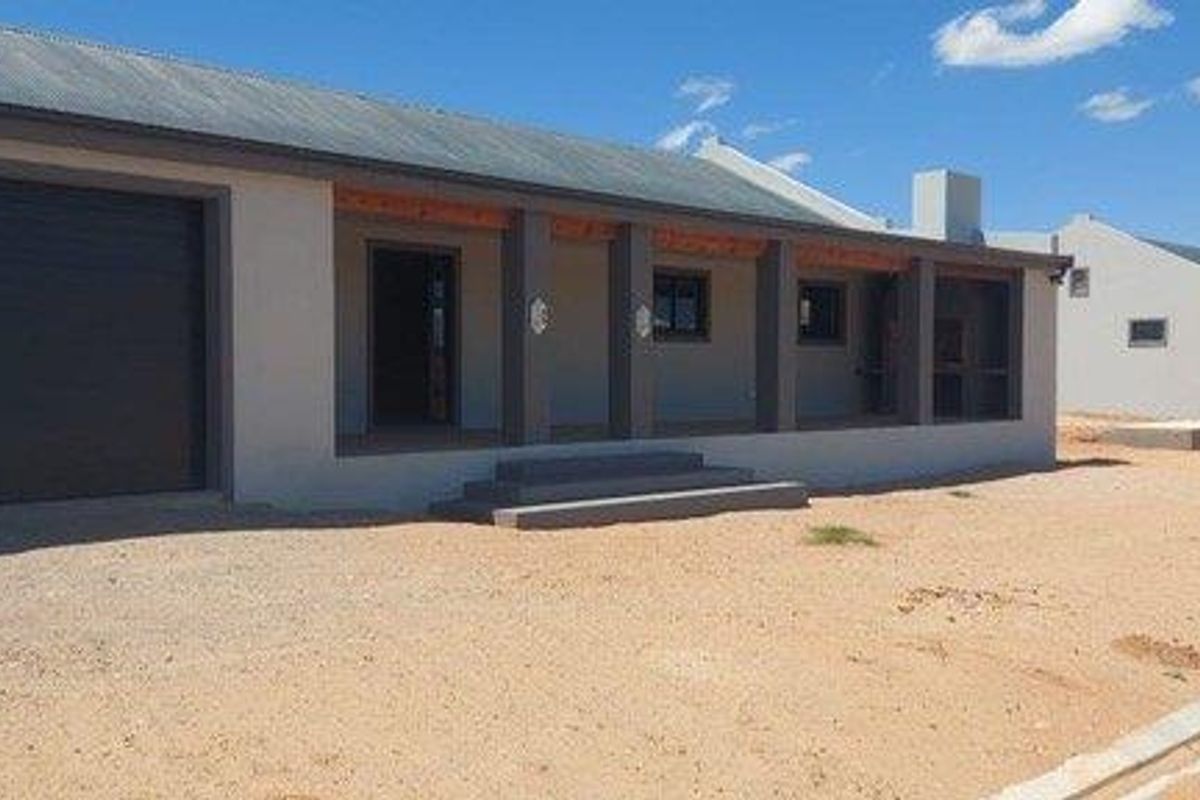 House For Sale in Van Wyksdorp, Ladismith - Photo 4