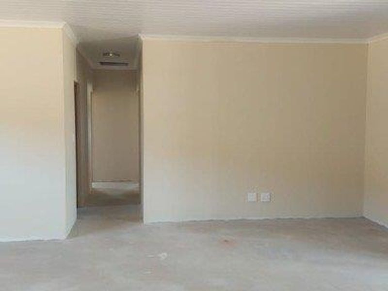 New Built House For Sale in Van Wyksdorp, Ladismith - Photo 6