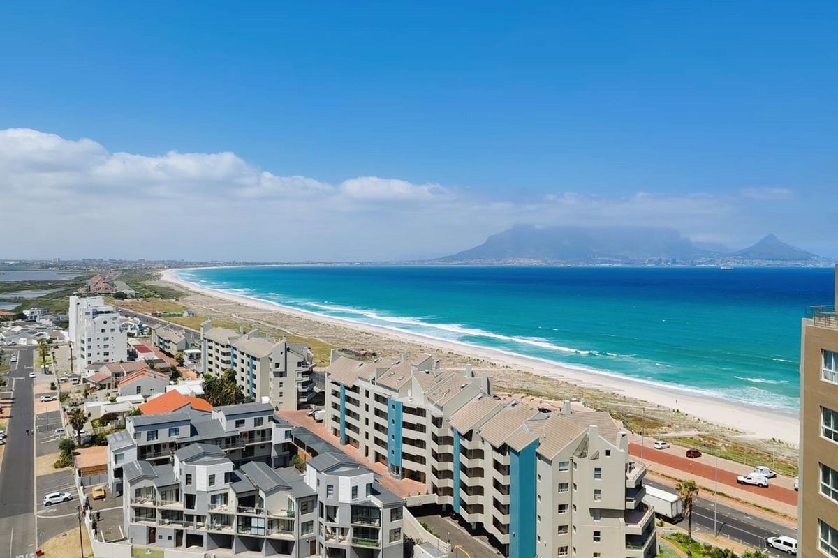 Penthouse Apartment For Sale in Blouberg - Photo 2
