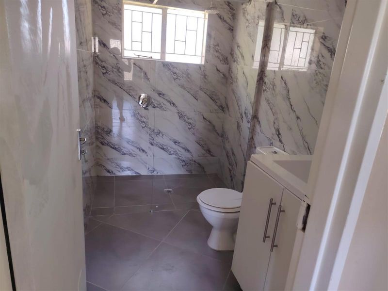 House Available in Orient Heights, Pietermaritzburg, KwaZulu Natal - Photo 6