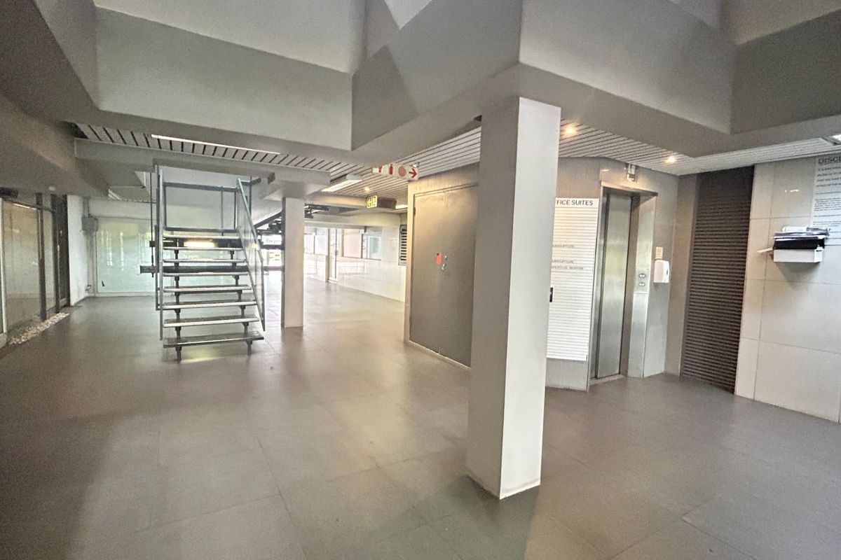Commercial Property For Sale in Lynnwood, Pretoria - Photo 2