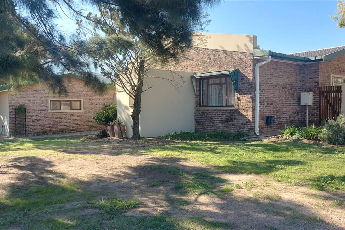 House SOLD in Ladismith - Photo 4