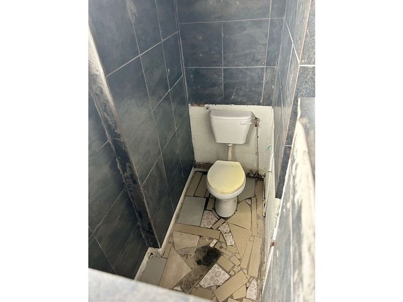 5 bed House For Sale in Blue Downs - Photo 7