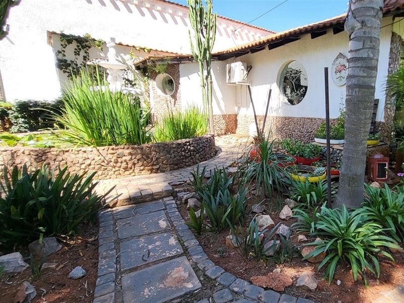 Residential and Commercial Property For Sale in Kameeldrift East, Pretoria - Photo 3