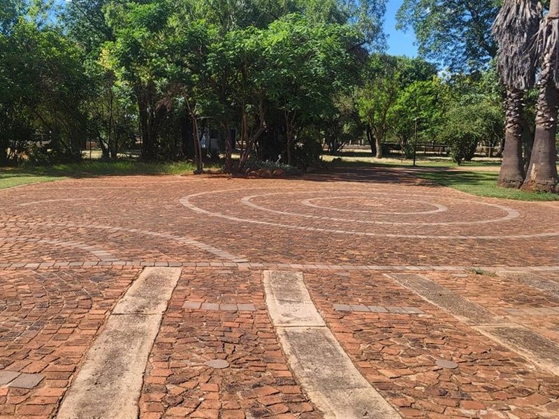 Residential and Commercial Property For Sale in Kameeldrift East, Pretoria - Photo 4