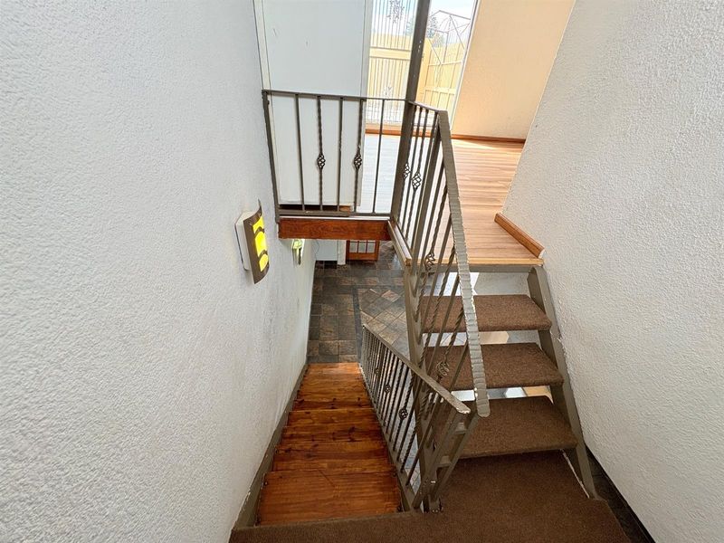 Cottage To Rent in Florida, Roodepoort - Photo 9