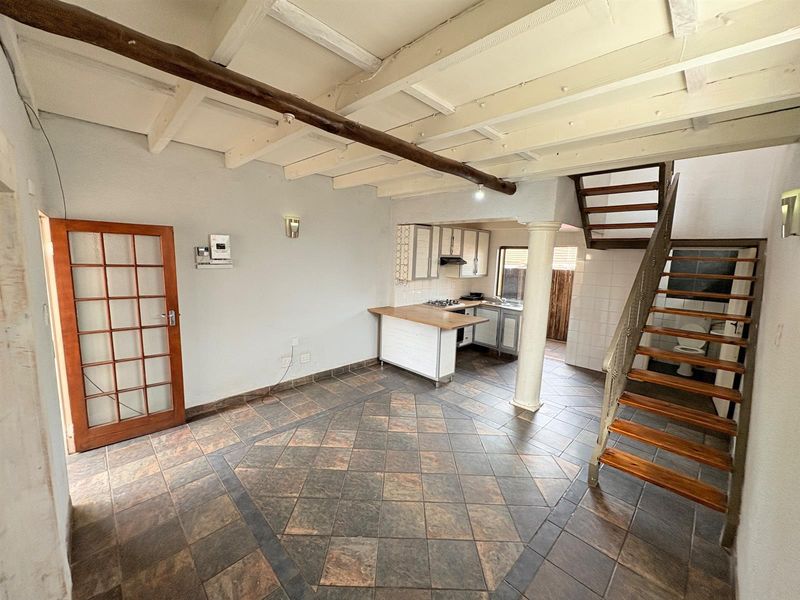 Cottage To Rent in Florida, Roodepoort - Photo 2