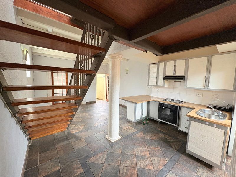 Cottage To Rent in Florida, Roodepoort - Photo 5