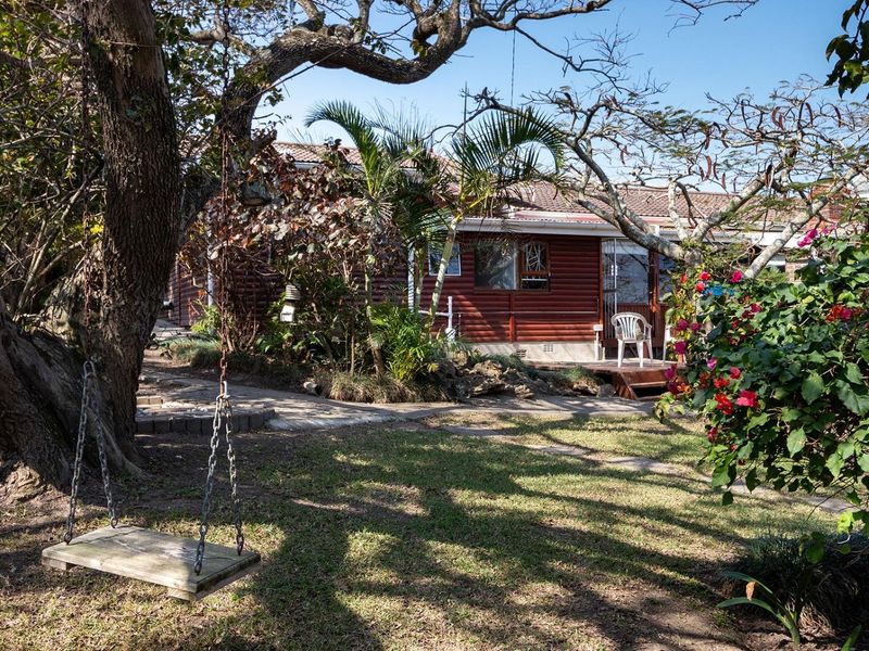 House For Sale in Morgans Bay - Photo 4