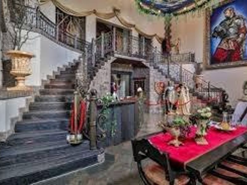 Iconic Medieval Boutique Hotel - Premier Event Destination - Photo 7