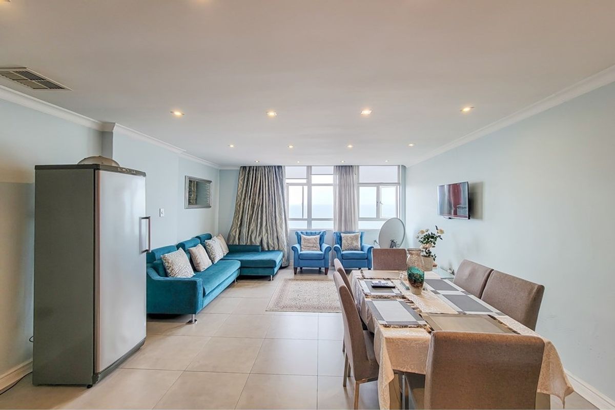 Modern 2 Bedroom unit for sale with sea views in North Beach - Photo 2