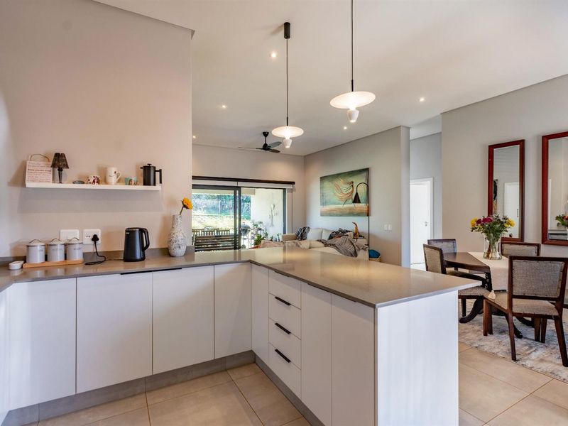 A Modern Family Homes, Prime Location - Photo 10