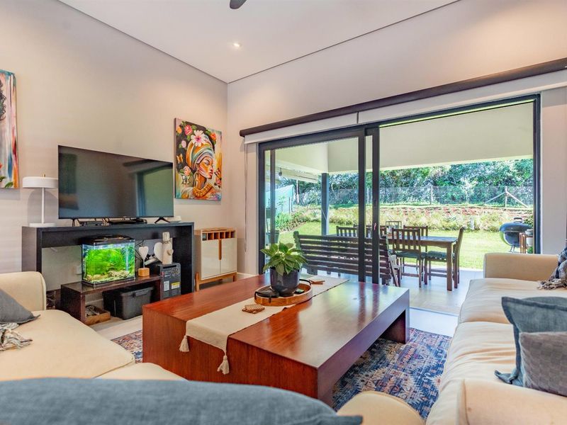 A Modern Family Homes, Prime Location - Photo 2