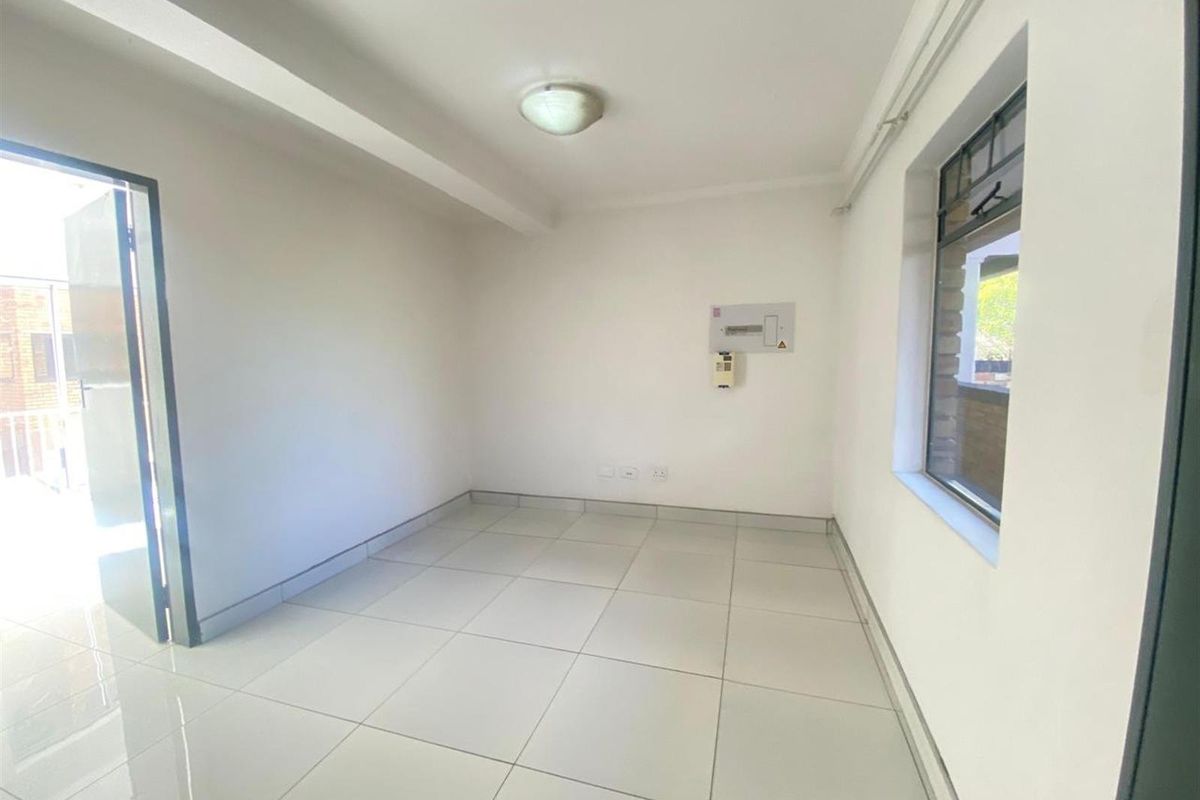 1 Bedroom Apartment For Sale in Ferndale Randburg - Photo 5
