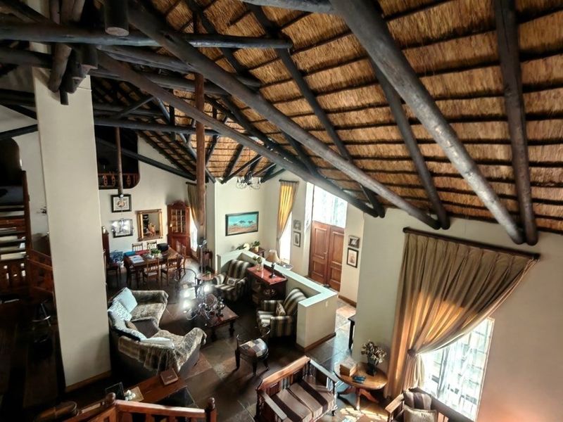 Charming Cape Dutch Retreat for Sale in Sought-After Bela Bela - Photo 3
