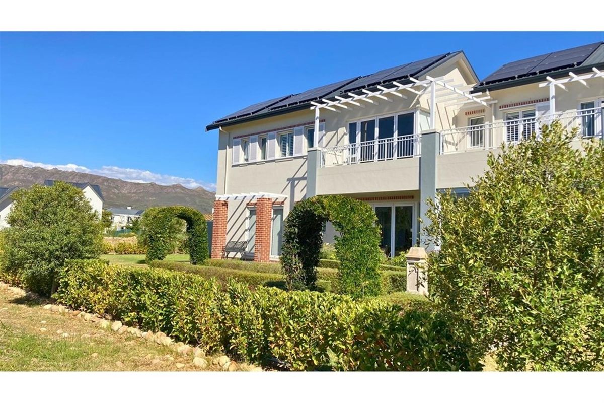 House For Sale in Val de Vie Estate, Paarl - Photo 4