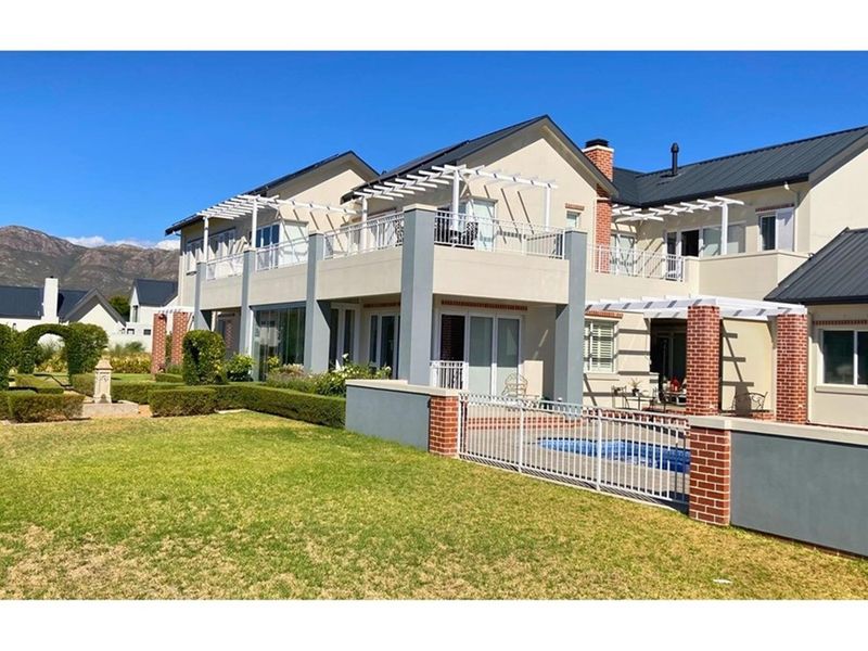 House For Sale in Val de Vie Estate, Paarl - Photo 5