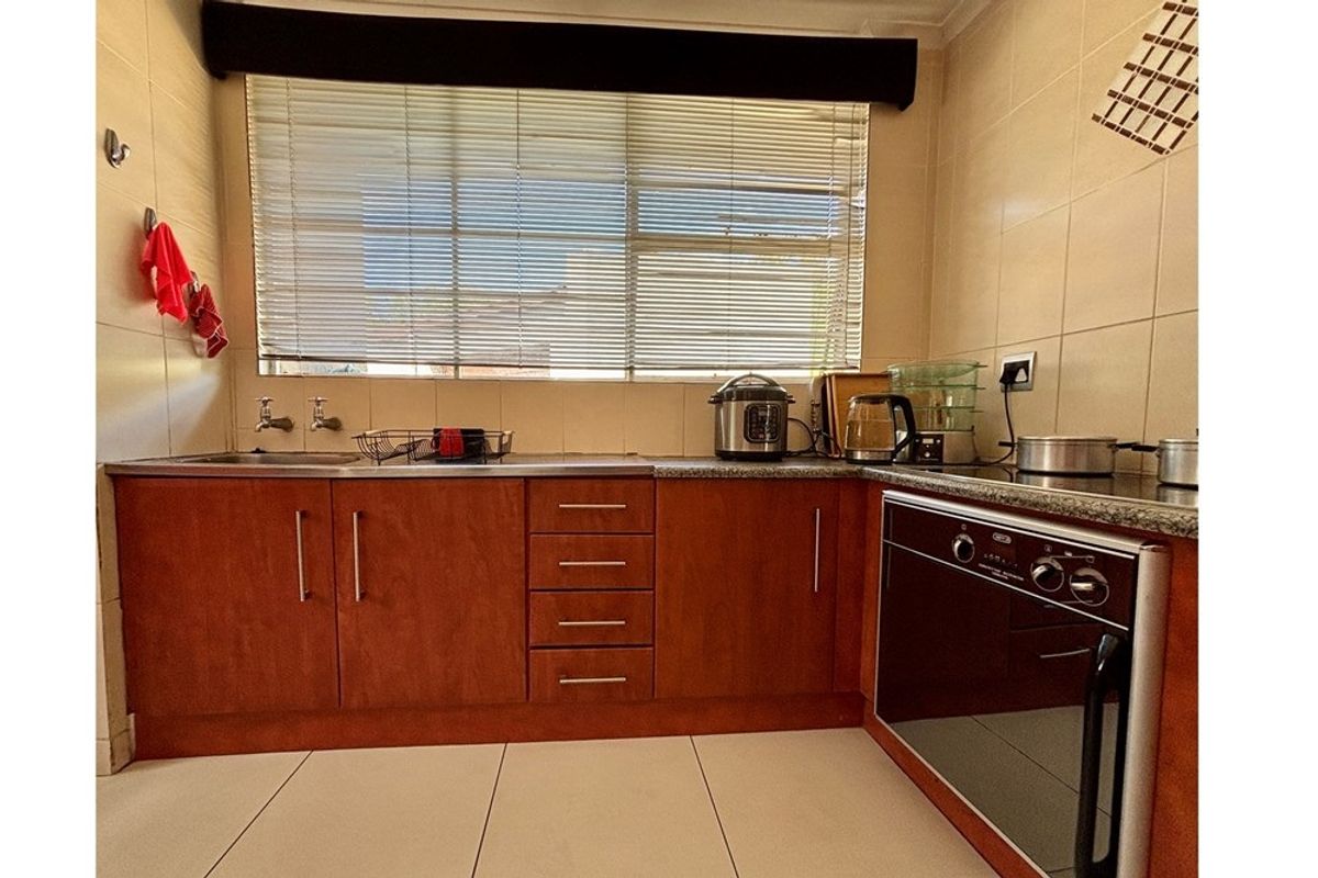 House For Sale in Sasolburg Ext 23, Sasolburg - Photo 5