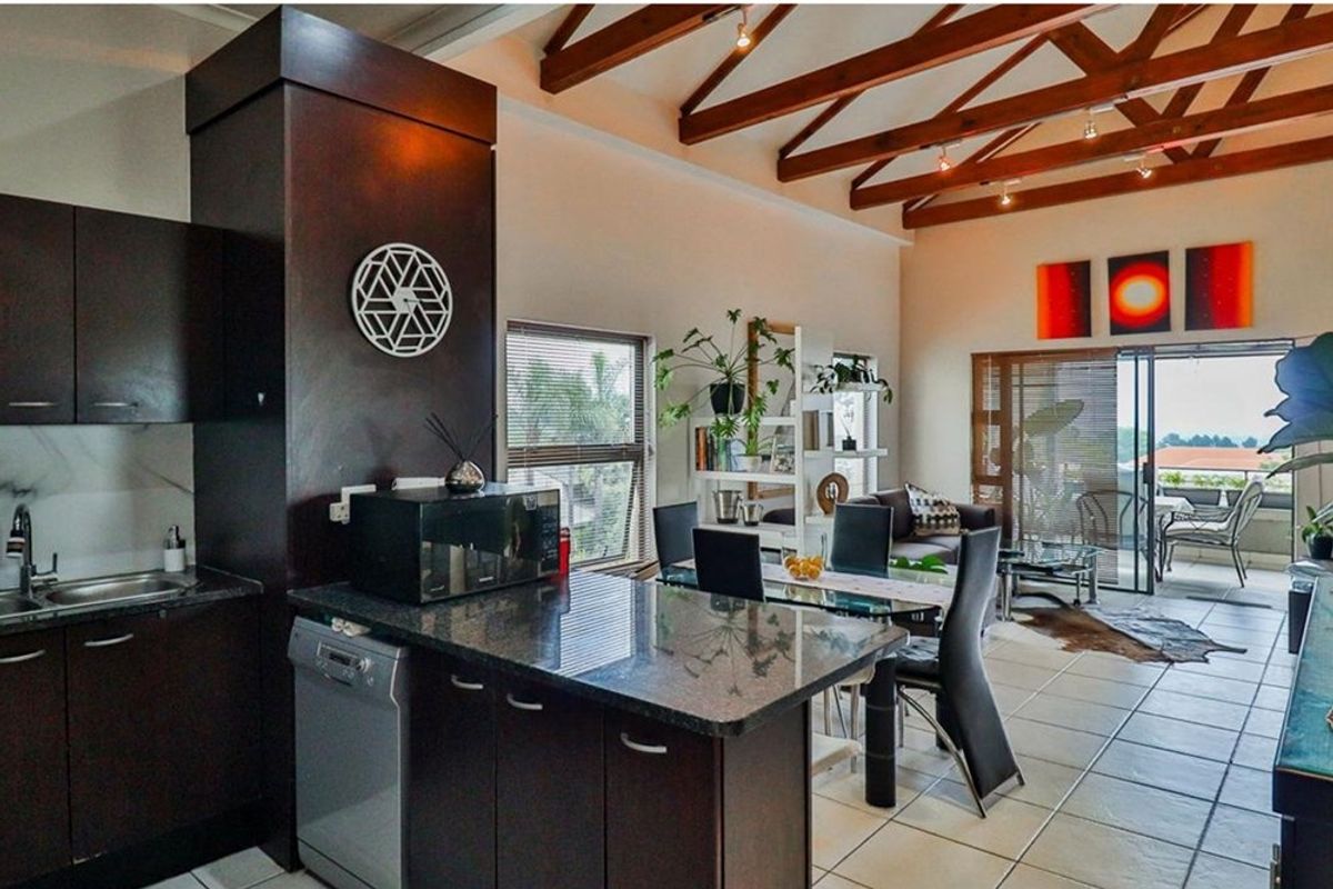 Apartment For Sale in Bryanston, Sandton - Photo 3