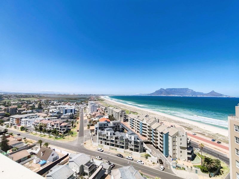 Penthouse Apartment For Sale in Table View, Blouberg - Photo 4