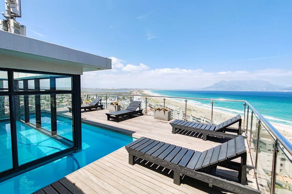 Penthouse Apartment For Sale in Table View, Blouberg - Photo 3