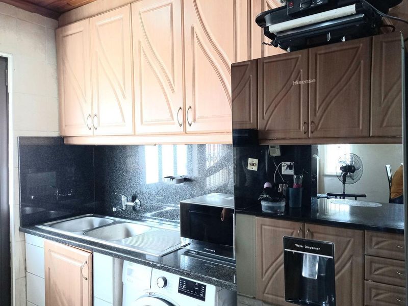 3 Bedroom House for Sale in Woodview, Phoenix, KwaZulu Natal - Photo 8