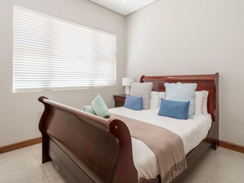 Fully Furnished Apartment For Sale in Shakas Rock, Ballito, KwaZulu Natal - Photo 9