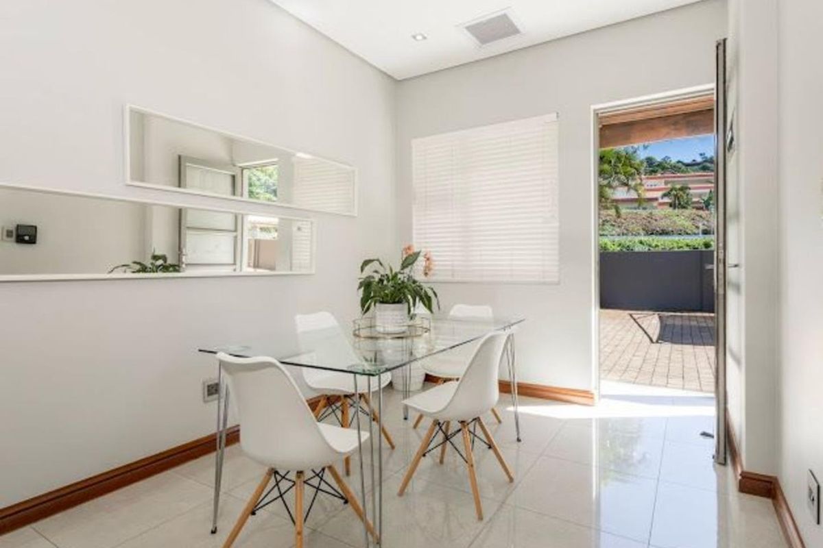 Fully Furnished Apartment For Sale in Shakas Rock, Ballito, KwaZulu Natal - Photo 4