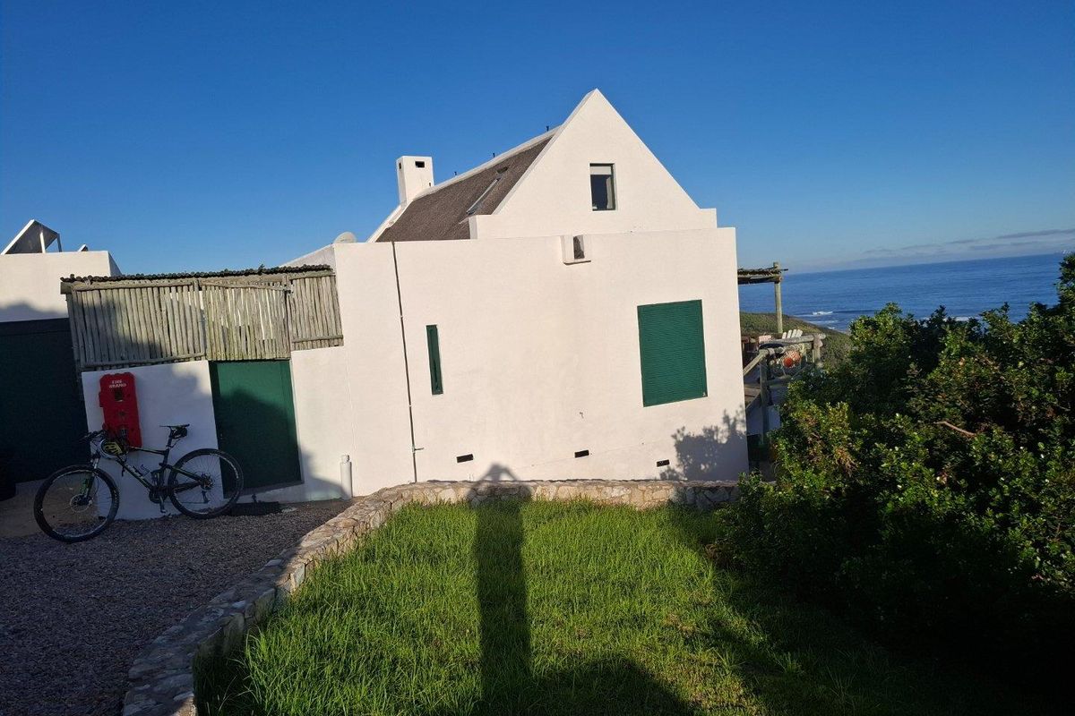 House For Sale in Fynbosstrand, Stilbaai Rural, Stilbaai - Photo 3