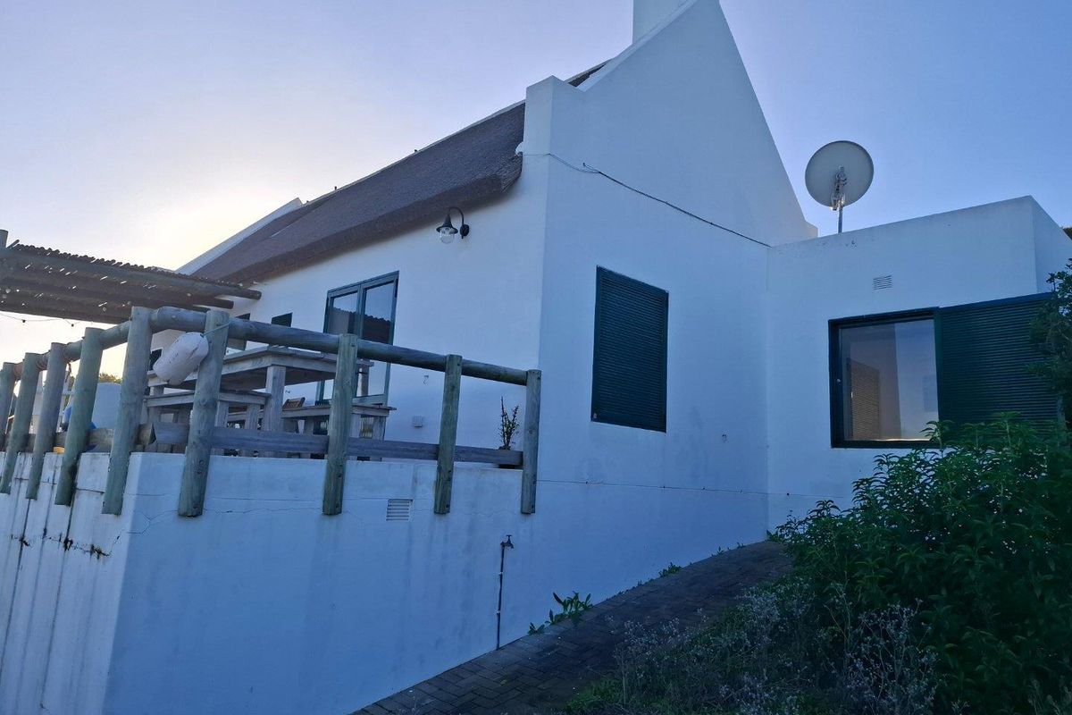 House For Sale in Fynbosstrand, Stilbaai Rural, Stilbaai - Photo 5