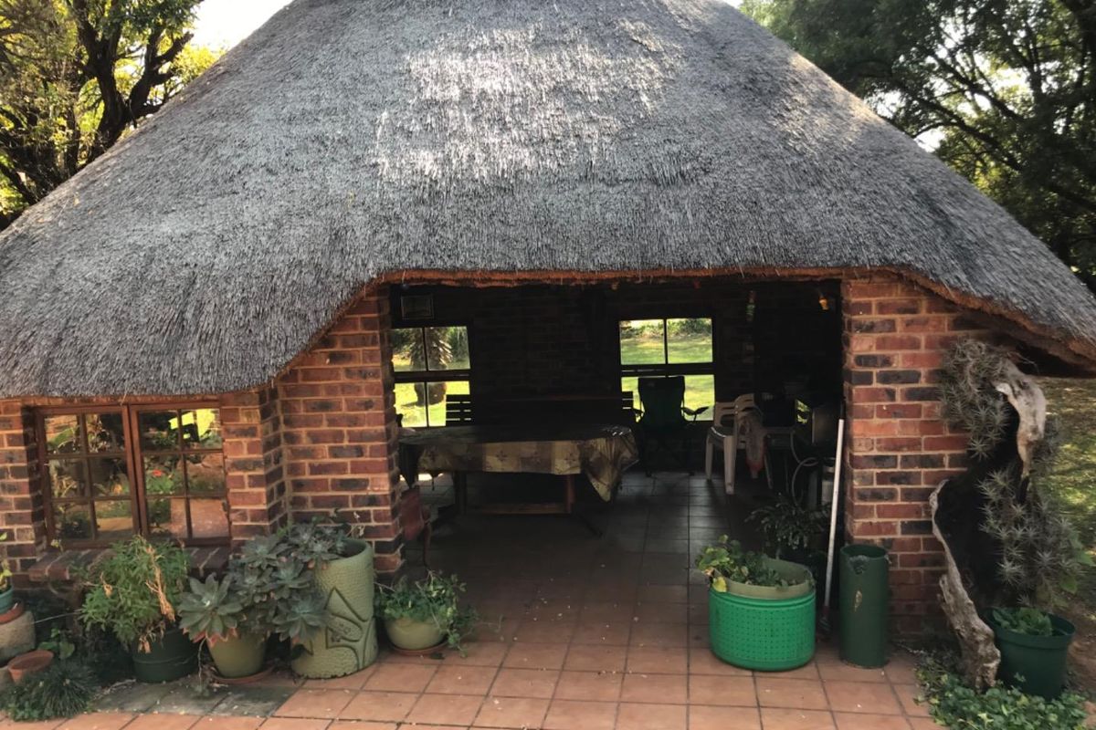 House For Sale in Henley On Klip, Meyerton - Photo 4