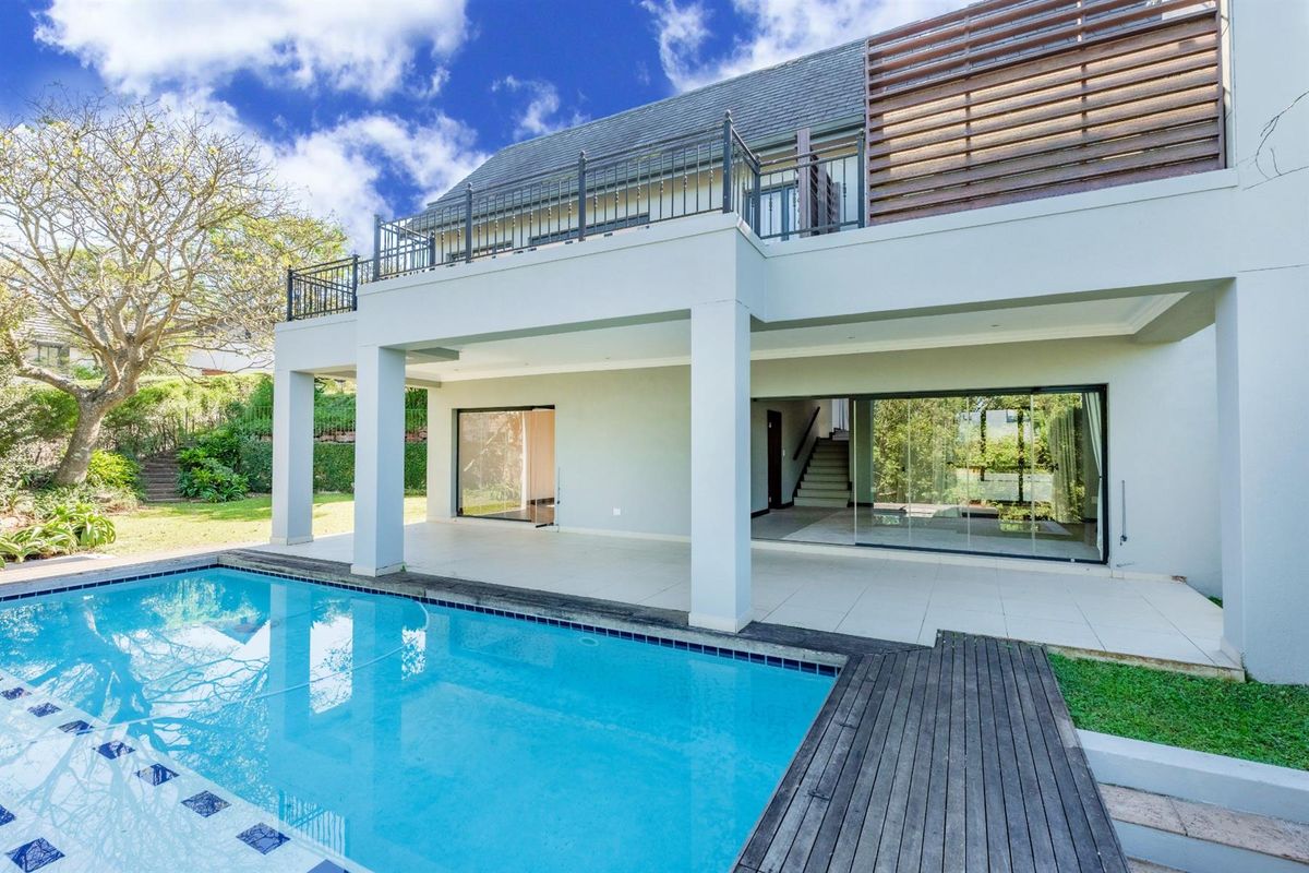 Exquisite Double-Storey Home with Timeless Elegance - Photo 3