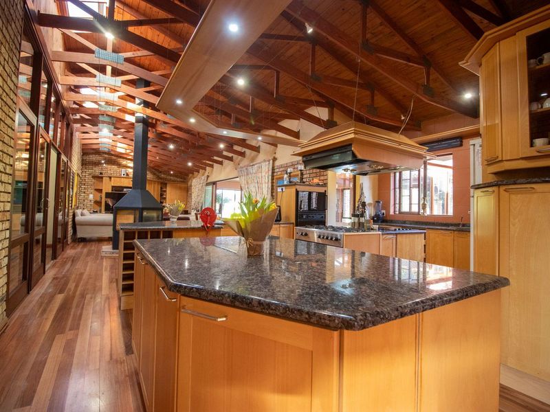 House For Sale in Mooikloof Equestrian Estate, Pretoria - Photo 6